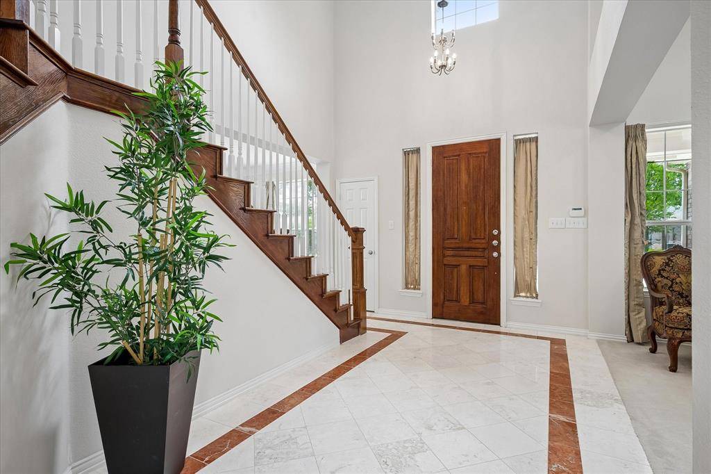 2209 Windy Ridge Court, Plano, TX 75025