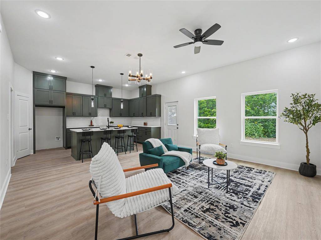 3109 Karen Street, Fort Worth, TX 76116