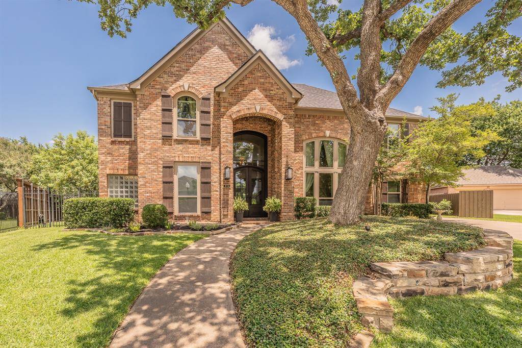 415 Thistle Court, Southlake, TX 76092