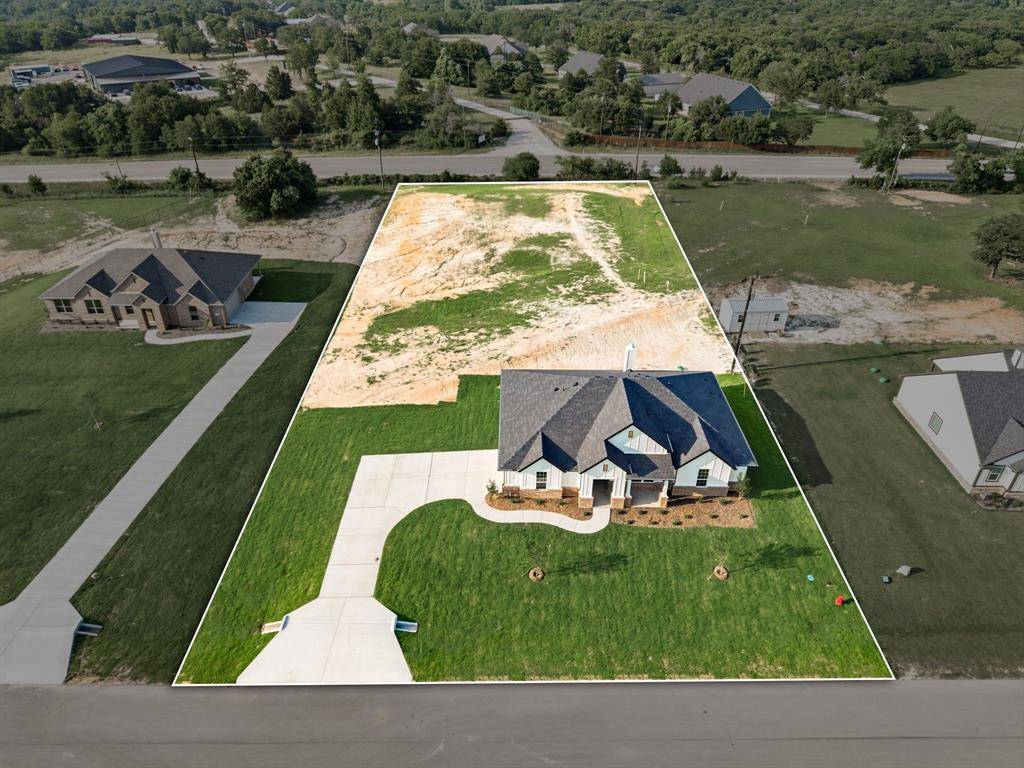 116 Park Hurst Drive, Boyd, TX 76023
