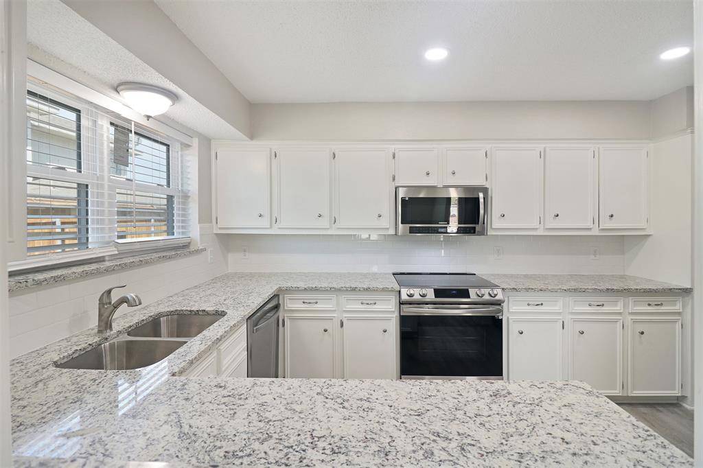 2179 Southern Place #A, Carrollton, TX 75006