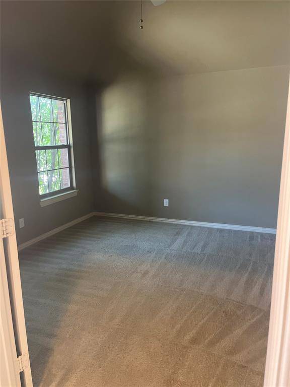 312 Crosscreek Drive, Princeton, TX 75407
