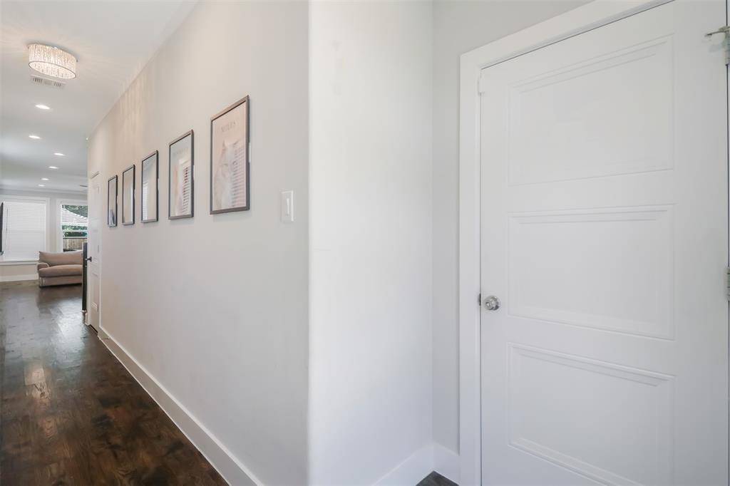 1975 Angelina Drive, Dallas, TX 75212