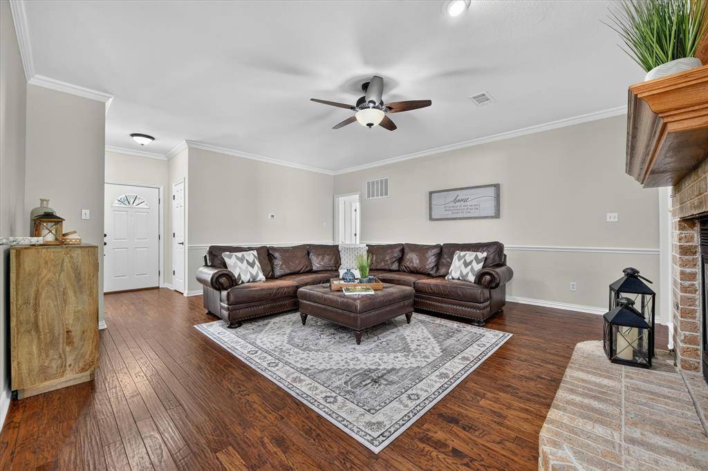 421 Ben Boyd Road, Argyle, TX 76226