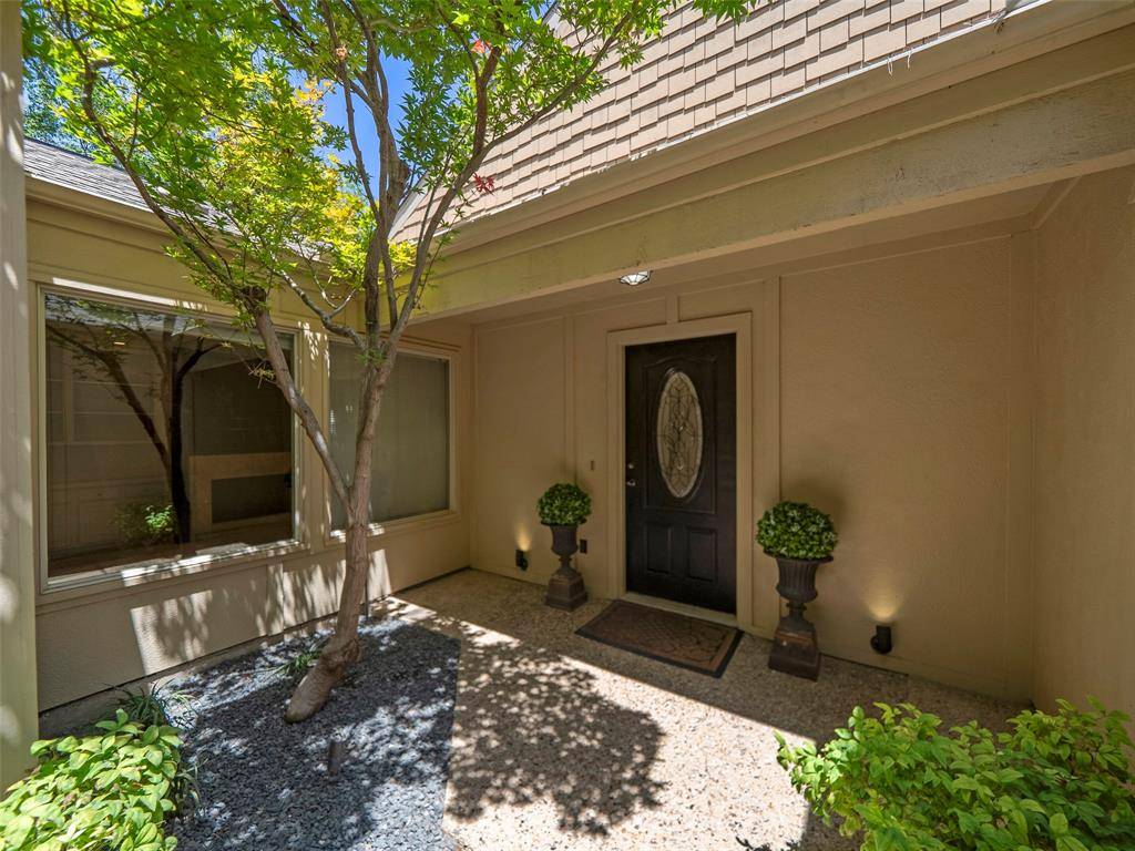 4101 Rush Circle, Addison, TX 75001