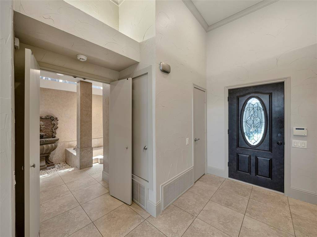 4101 Rush Circle, Addison, TX 75001