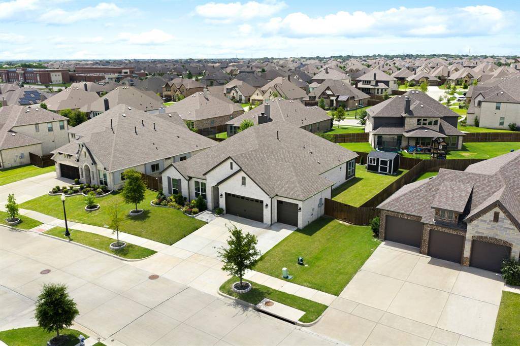 436 Brushwood Lane, Waxahachie, TX 75165