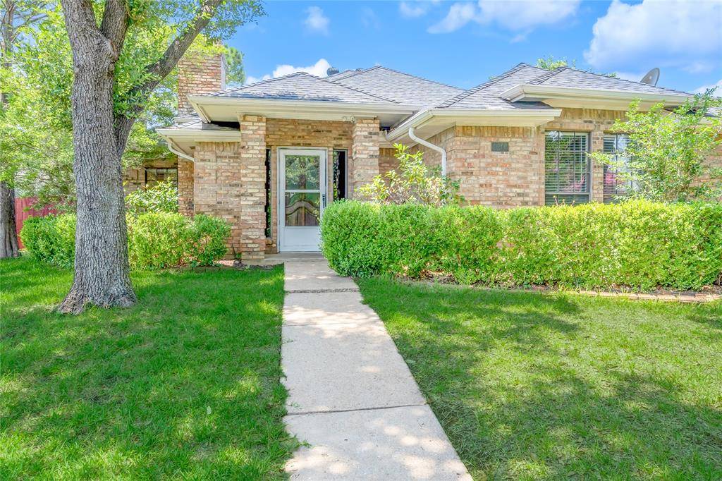 2200 Reading Road, Arlington, TX 76011