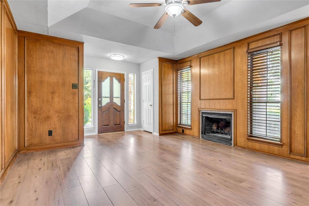 2200 Reading Road, Arlington, TX 76011