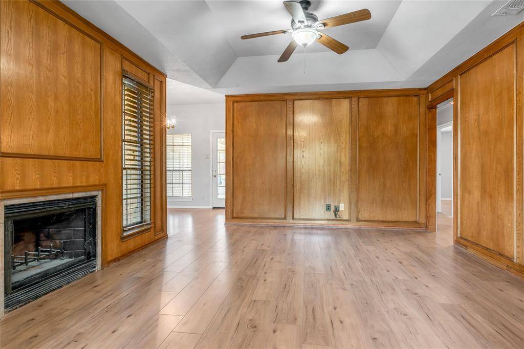 2200 Reading Road, Arlington, TX 76011