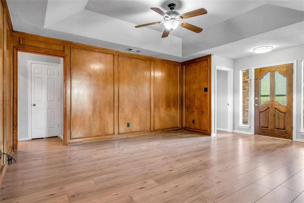 2200 Reading Road, Arlington, TX 76011