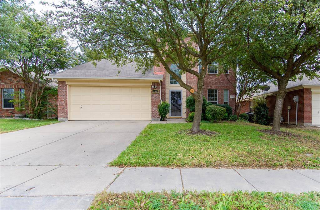 11812 Wispwillow Drive, Fort Worth, TX 76244