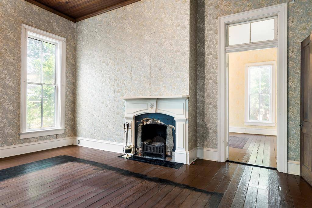 4611 Kelton Drive, Dallas, TX 75209