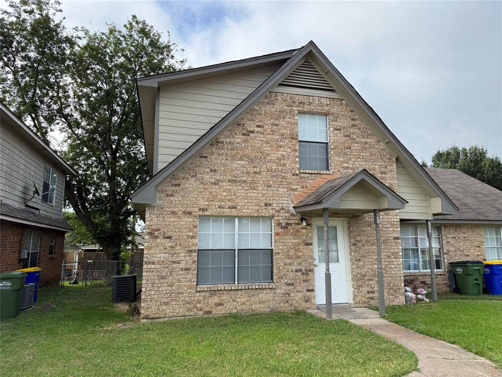 526 Glen Cove Street #528, Seagoville, TX 75159