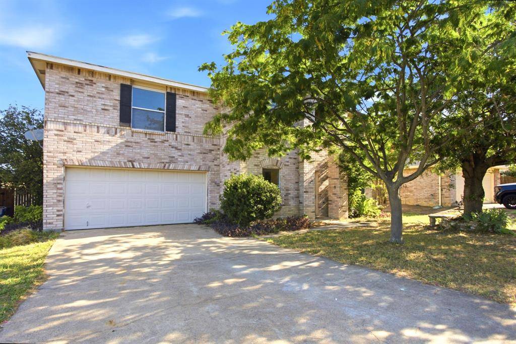 307 Meadow Ridge Drive, Burleson, TX 76028
