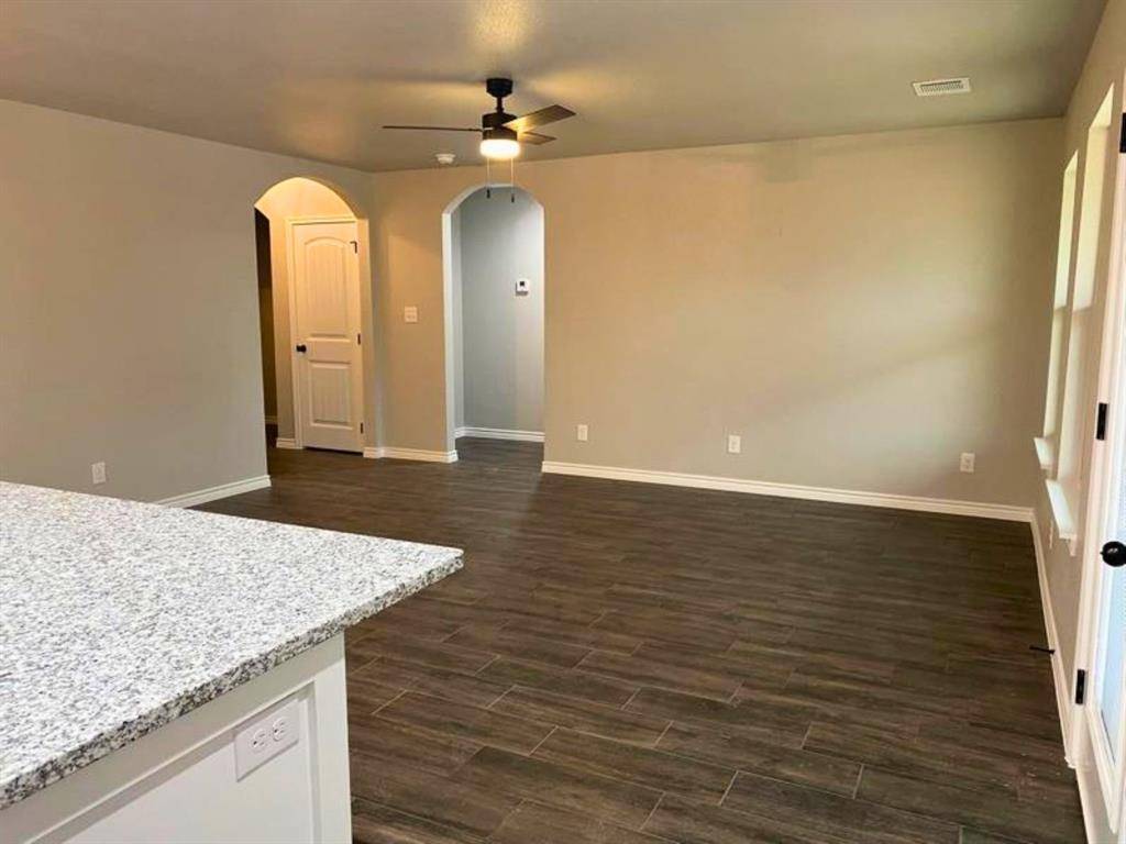 220 St Charles Drive #A, Springtown, TX 76082