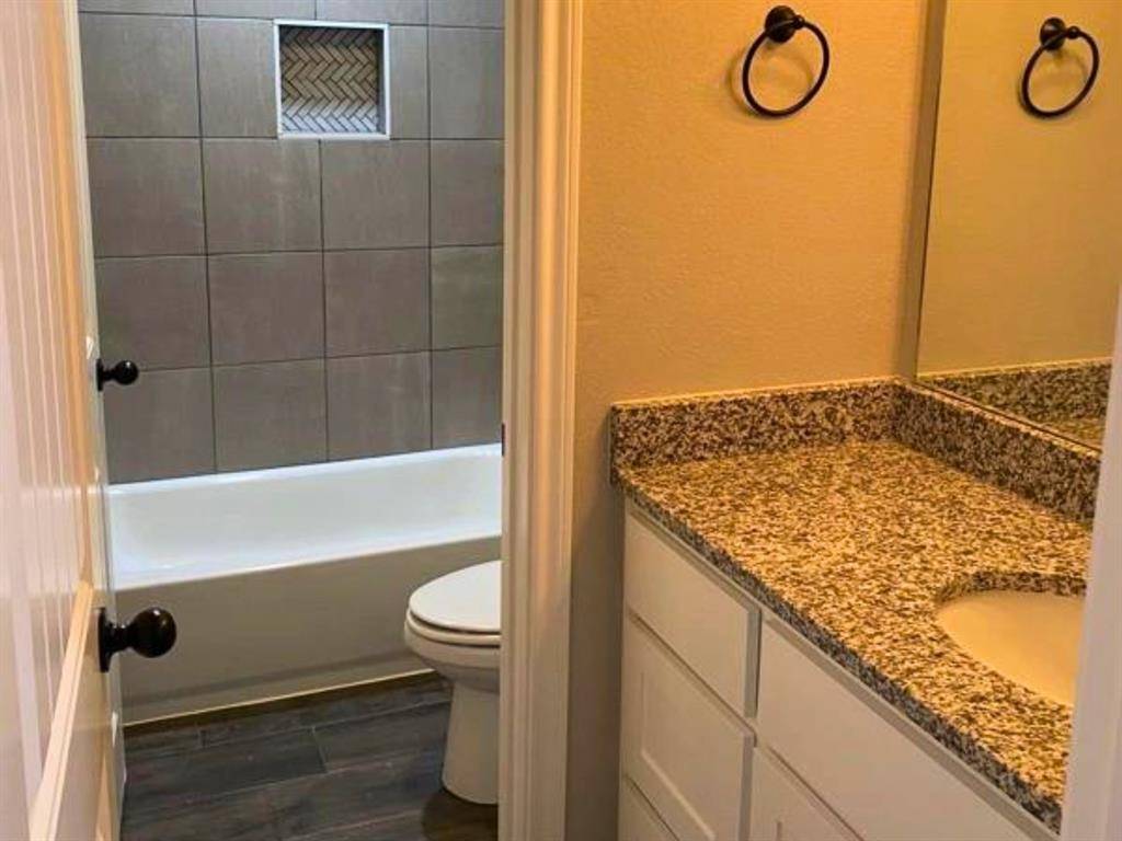 220 St Charles Drive #A, Springtown, TX 76082