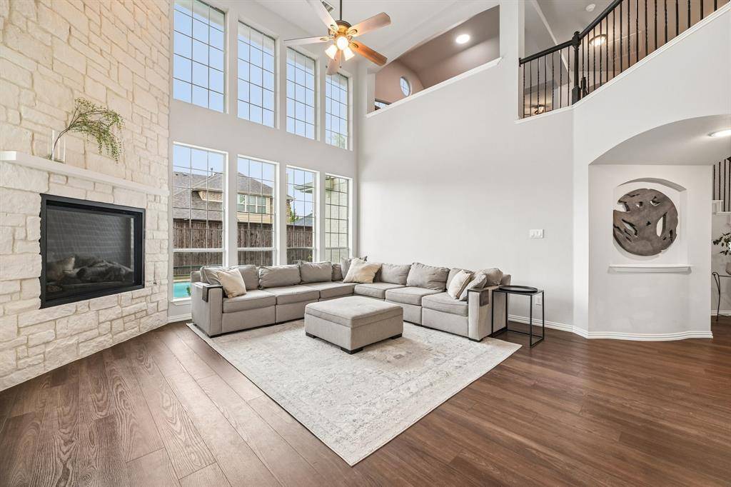 4309 Palmer Drive, Mansfield, TX 76063