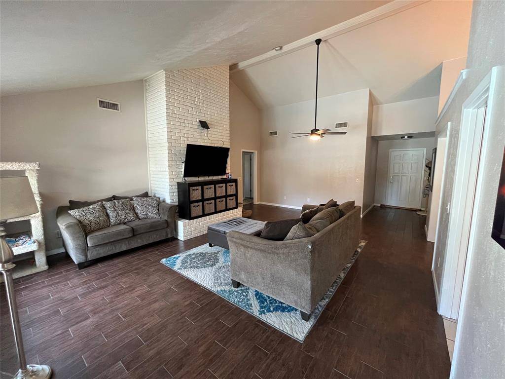2405 Ridgewood Drive, Plano, TX 75074