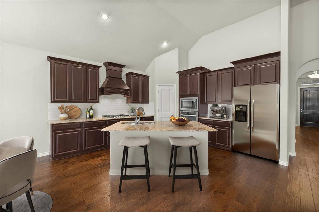 1012 Lake Sierra Way, Little Elm, TX 75068