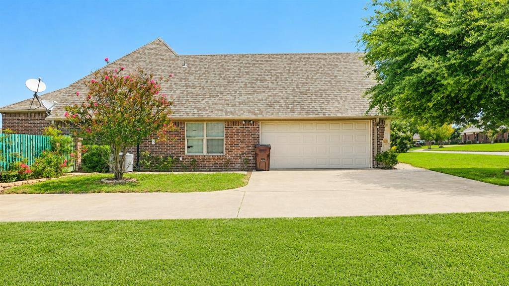 113 Lake Meadow Boulevard, Canton, TX 75103