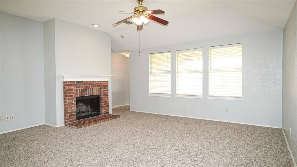 106 Starlight Drive, Forney, TX 75126