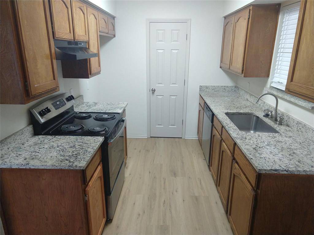4401 Andalusia Trail, Arlington, TX 76017