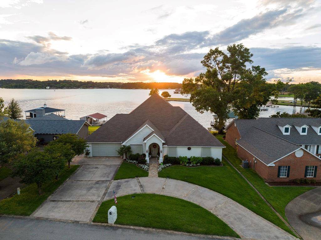 120 Marina Drive, Bullard, TX 75757