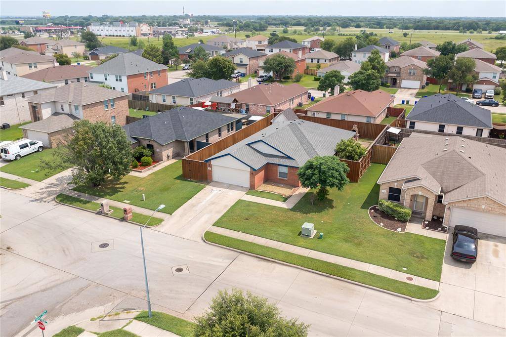 14812 Ledgeview Court, Balch Springs, TX 75180