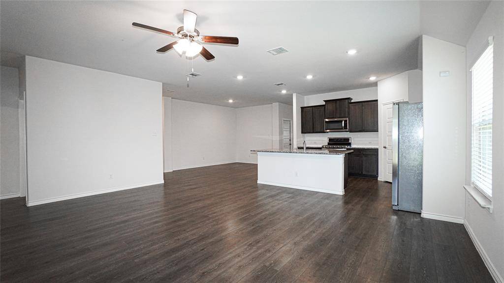 871 Philadelphia Street, Fate, TX 75189