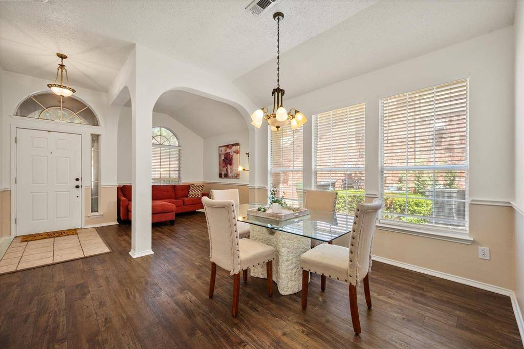 6307 Pierce Arrow Drive, Arlington, TX 76001