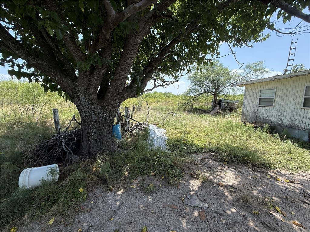 140 Arapaho Road, Brownwood, TX 76801