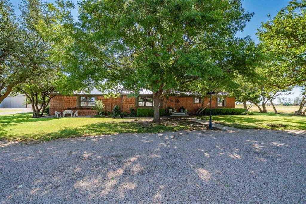 195 County Road 205, Haskell, TX 79521