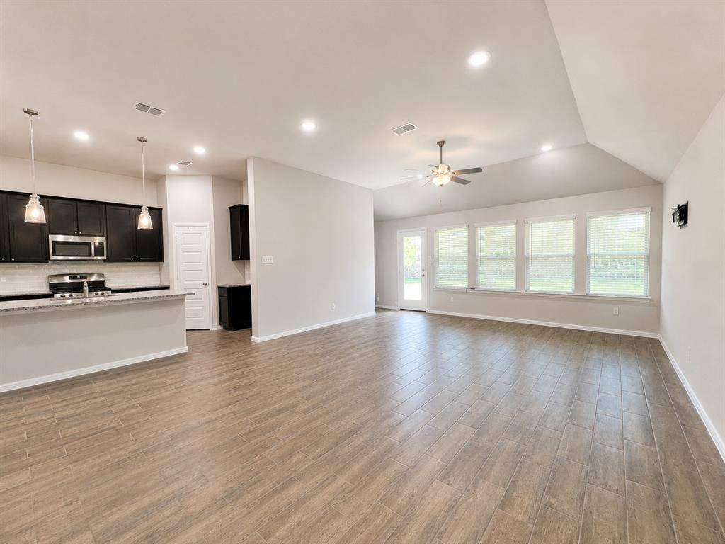 3720 Yarrow Drive, Denton, TX 76226