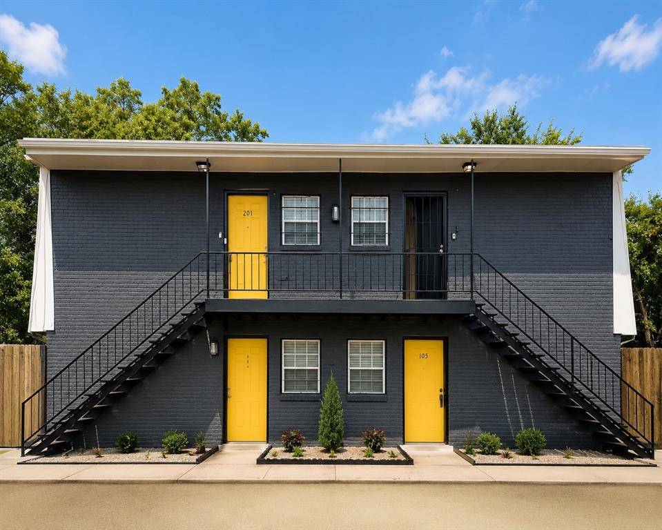 901 Bessie Street, Fort Worth, TX 76104