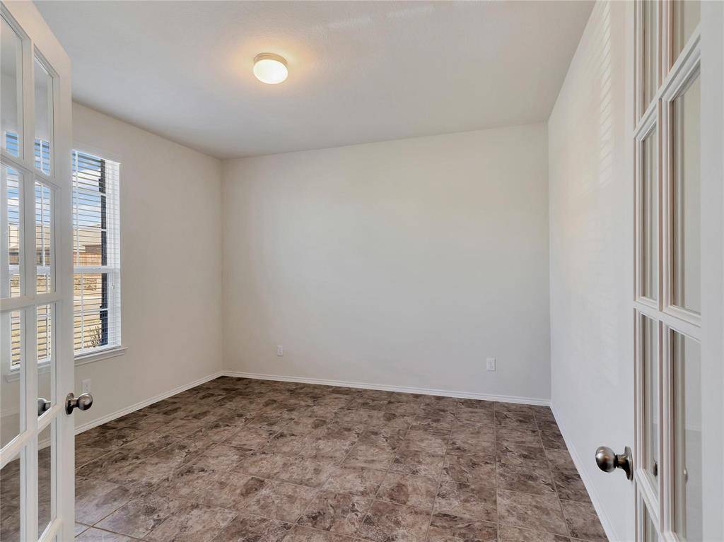 2011 Avondown Road, Forney, TX 75126