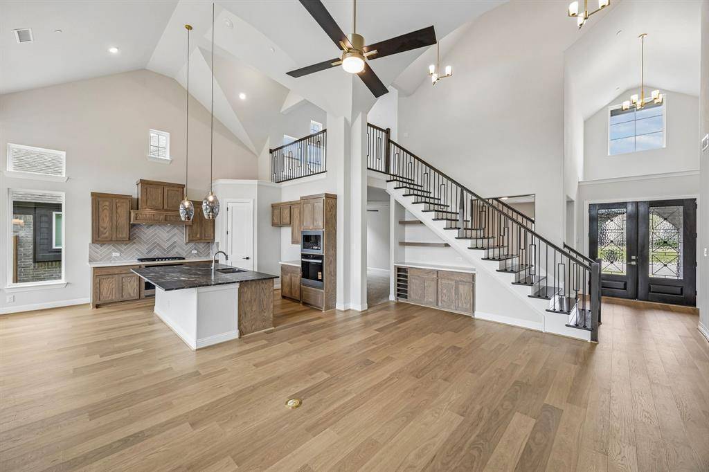7606 Lanier Lane, Grand Prairie, TX 75054