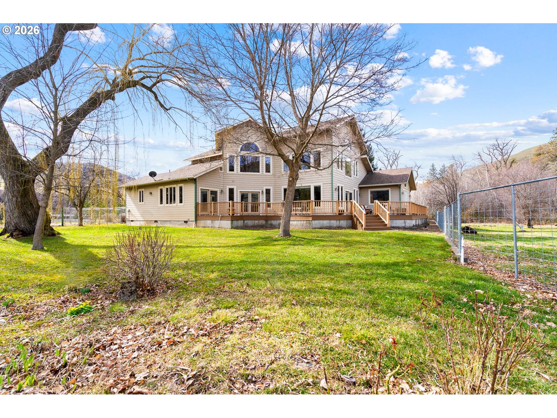 54693 BINGHAM RD, Adams, OR 97810