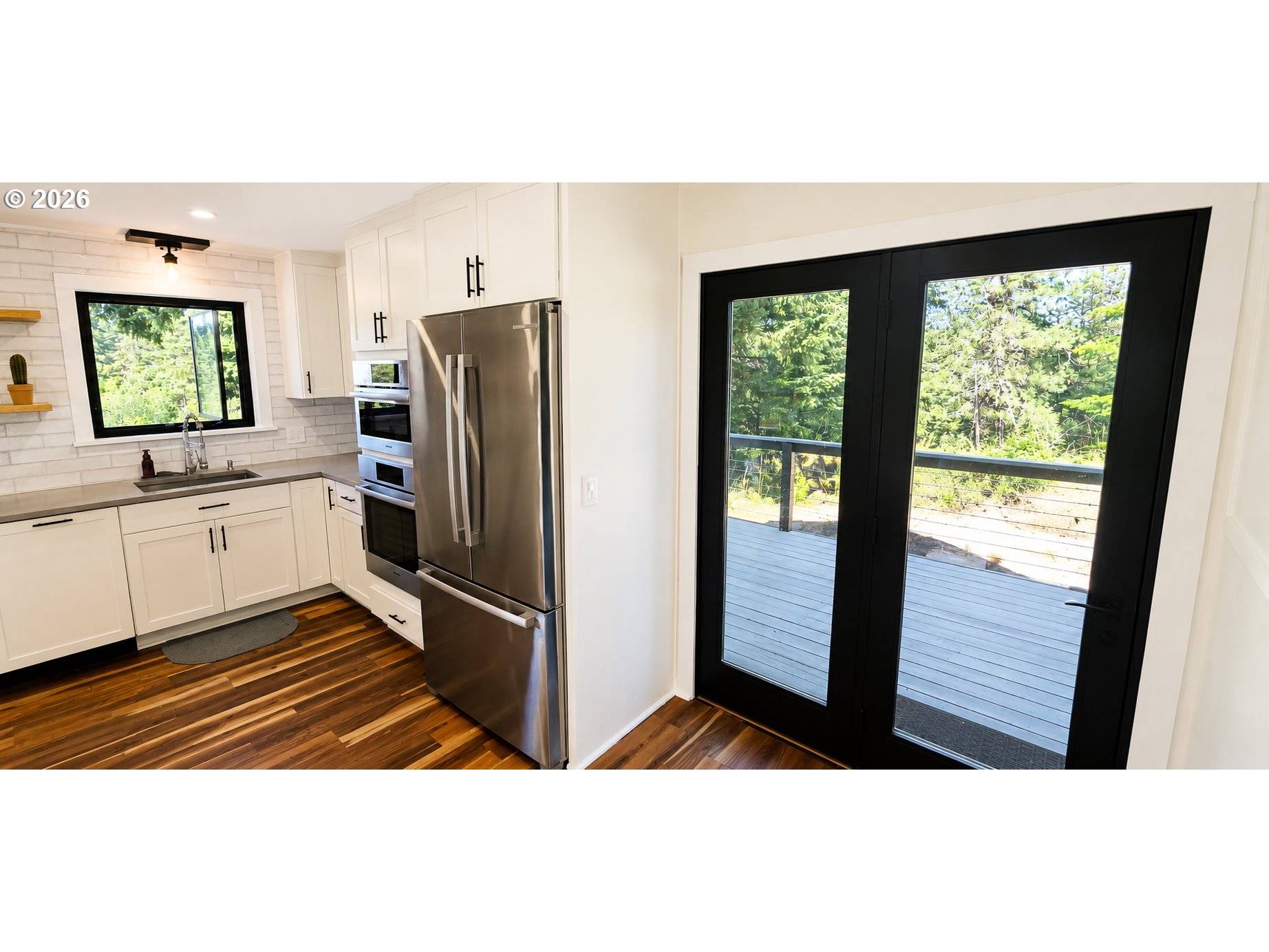 19 LAVA RD, Trout Lake, WA 98650