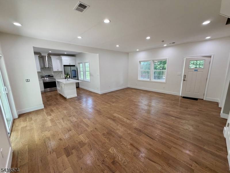 9 Beaver Trl, Hardyston Twp., NJ 07460