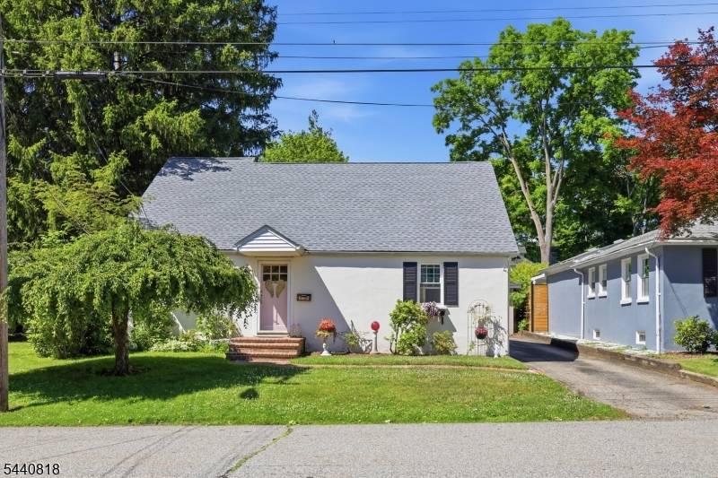 512 Monroe St, Hackettstown Town, NJ 07840