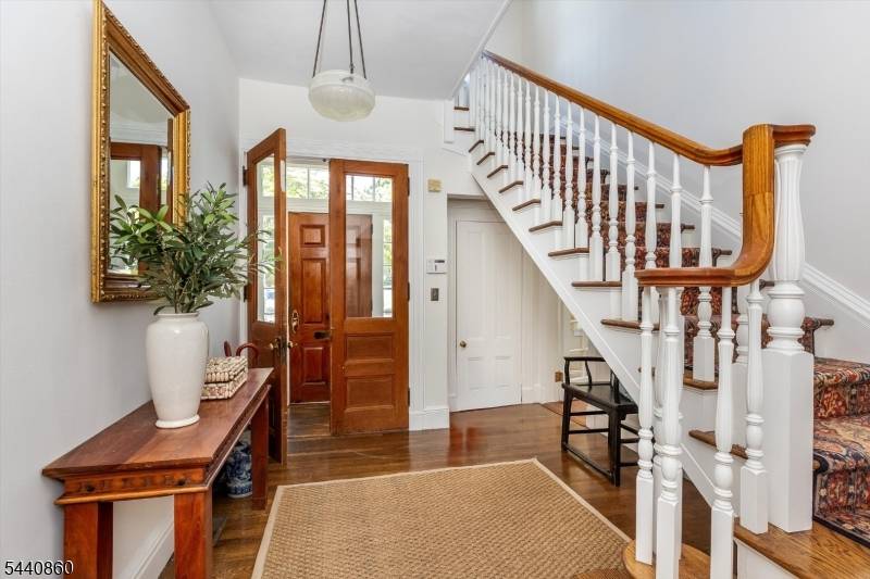 53 Hillside Ave, Glen Ridge Boro Twp., NJ 07028