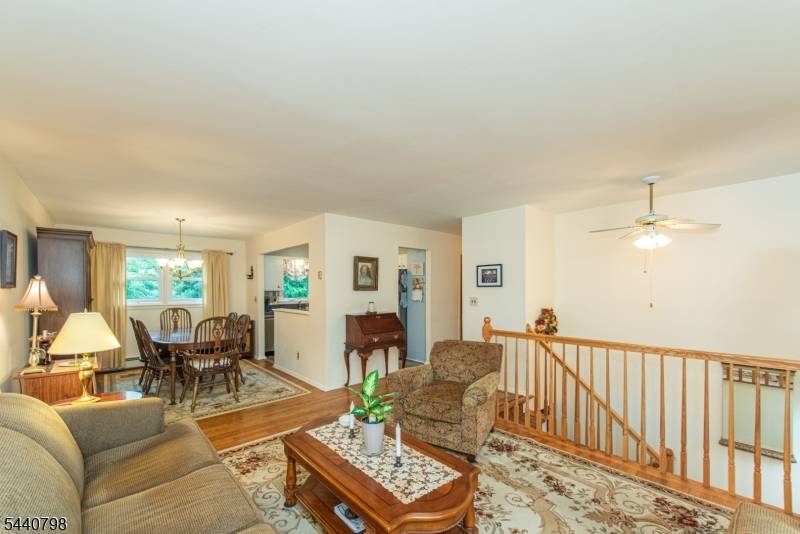 309 Knox Way, Hopatcong Boro, NJ 07843