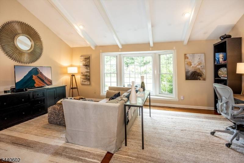 24 Brookfield Way, Mendham Boro, NJ 07945