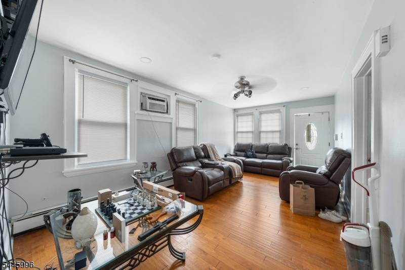 315 Florence Ave, Hillside Twp., NJ 07205