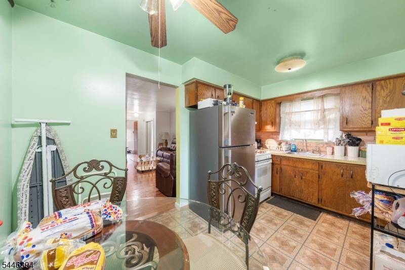 34 Young Ave, Hillside Twp., NJ 07205