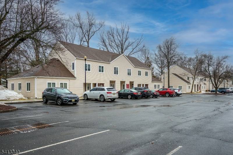 11 Clyde Rd, Franklin Twp., NJ 08873