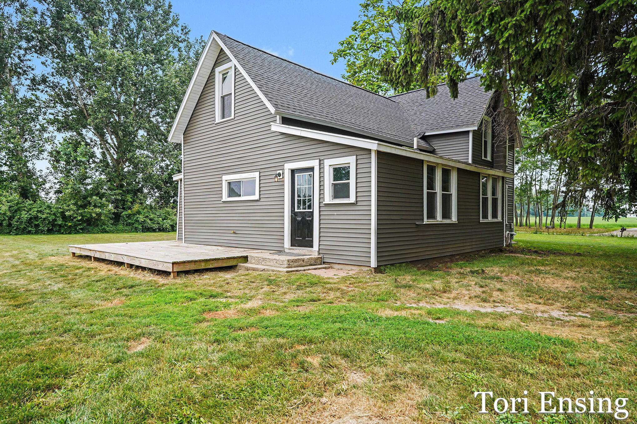 151 S Fitzner RD, Montcalm Twp, MI 48838