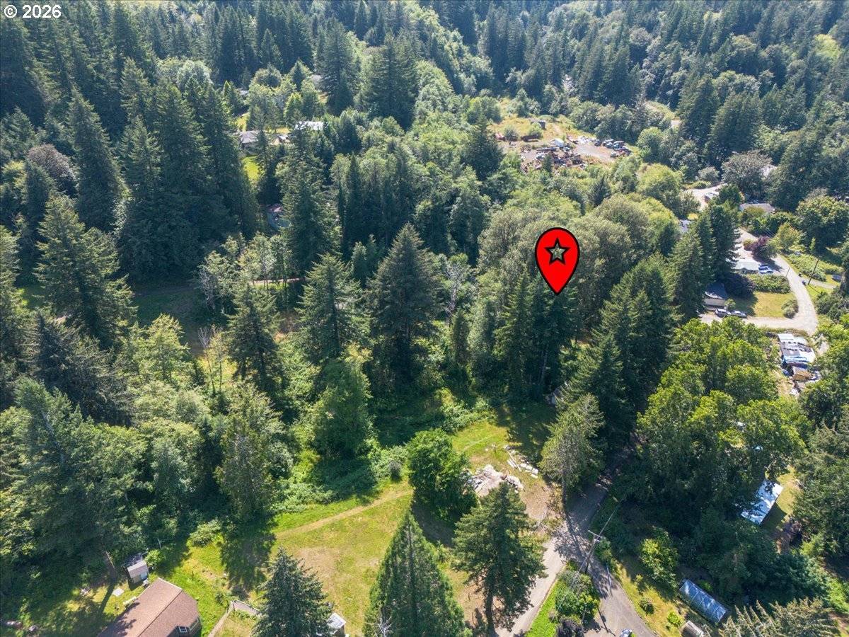 34 N Labsch ST, Otis, OR 97368