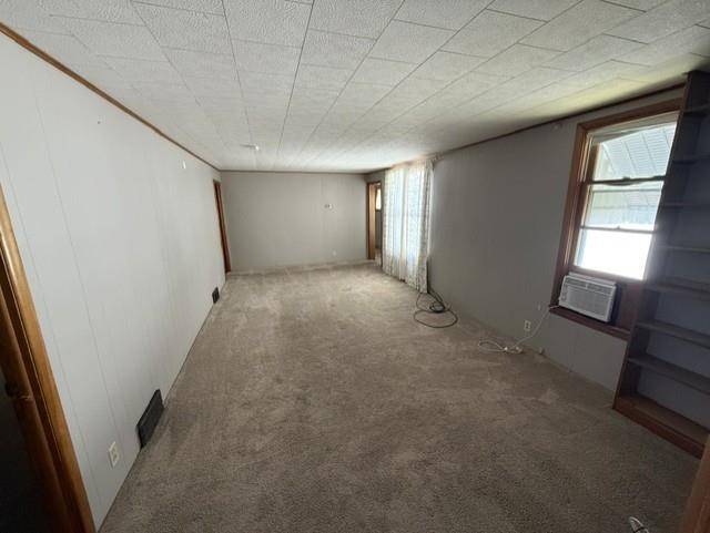 622 Mechanic ST, Alma, MI 48801